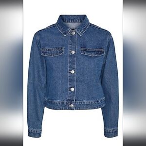 New Pieces Denim cropped Jacket-Size Large